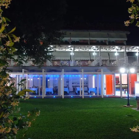 Hermitage מלון 3*