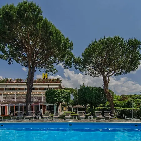 Hermitage Hotel Marina di Massa