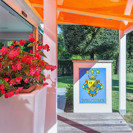 Hermitage Marina di Massa