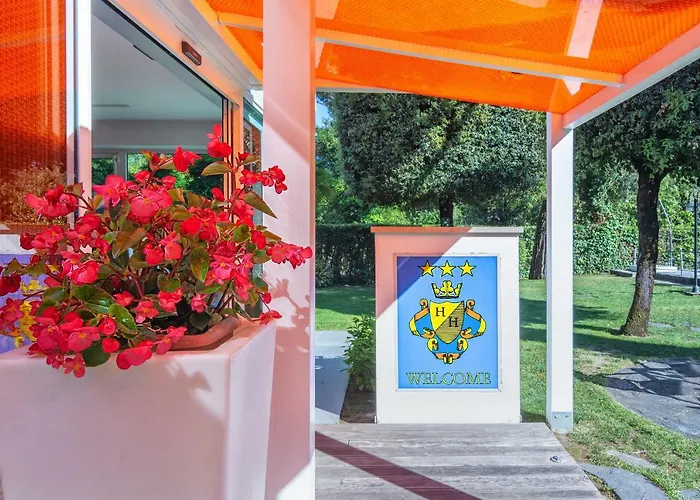 Hermitage מרינה די מסה